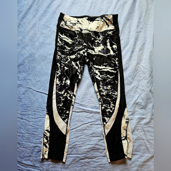 Leggings - Picture 1 of 3